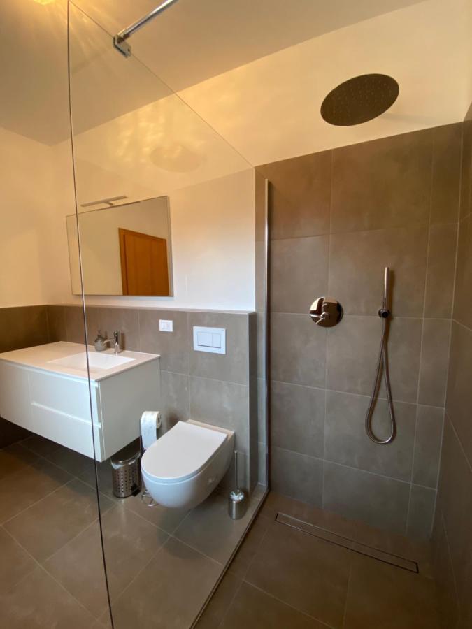 Apartamento Ansitz Von Wohlgemuth Salorno Exterior foto