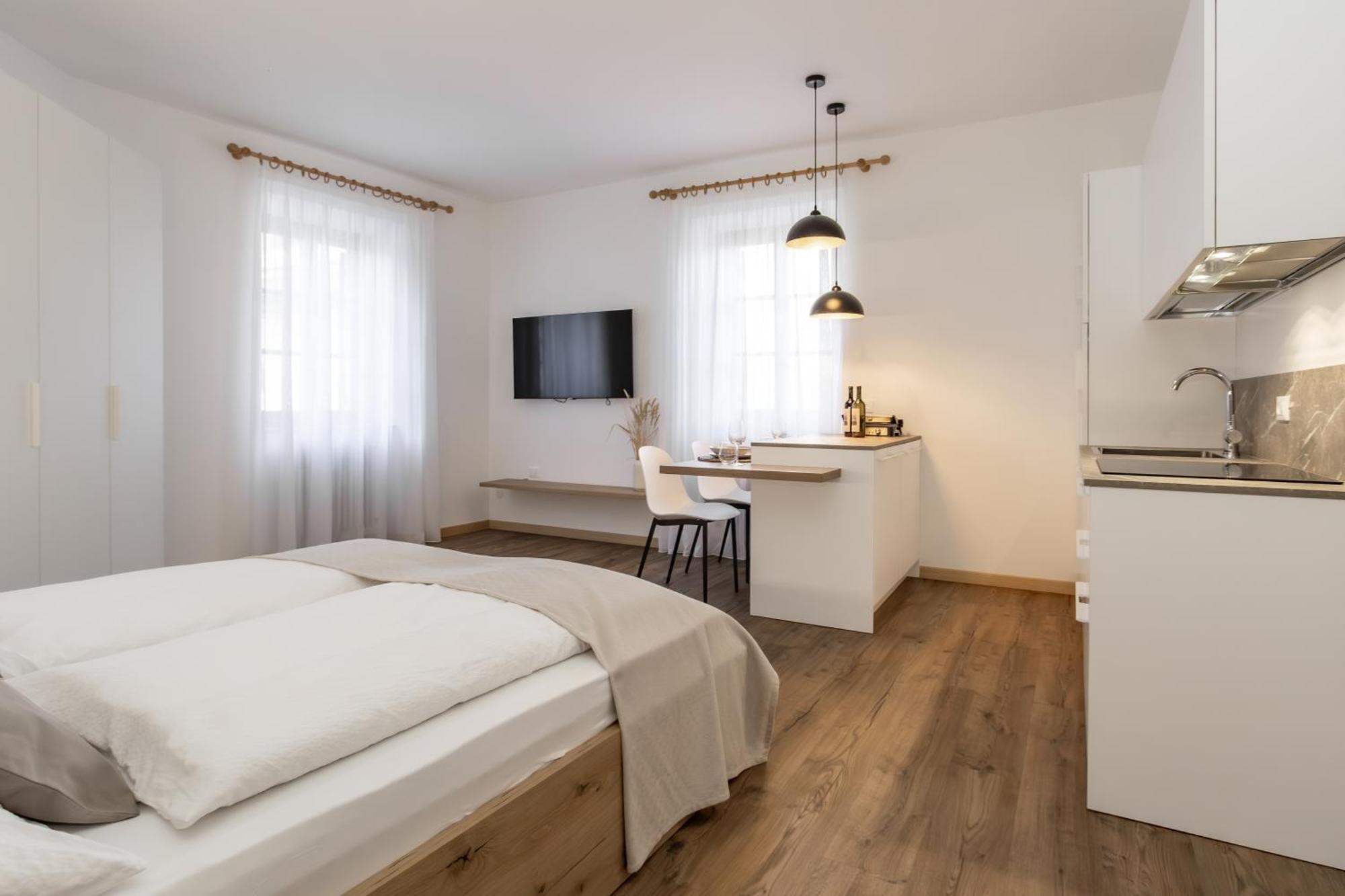 Apartamento Ansitz Von Wohlgemuth Salorno Exterior foto